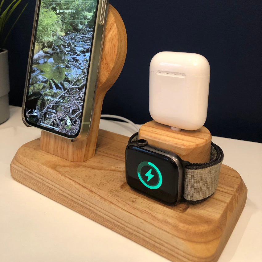 Wireless Charge Riboon 3 in 1 Solid oak charging station for iPhone, Apple Watch and AirPods ...